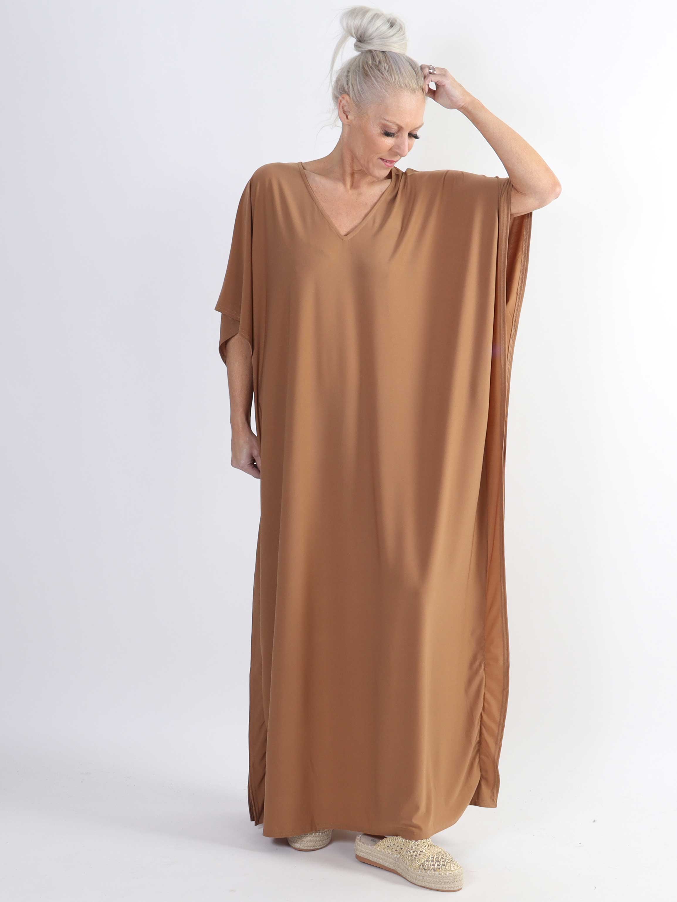 Azmina Plain Long - Ensfarvet elastisk plus size tunika